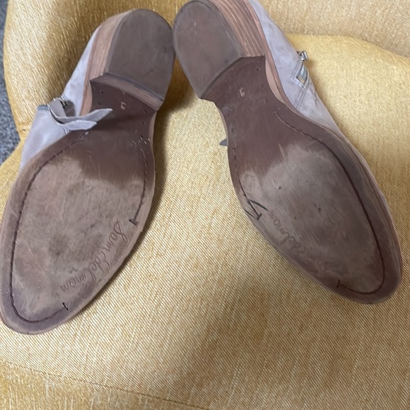 Sam Edelman taupe with ombré toe booties - Picture 4 of 5